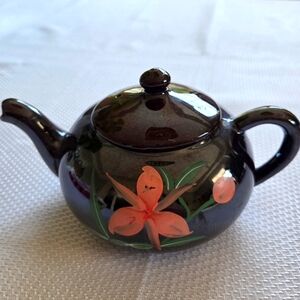 Brown Betty Iridescent Teapot